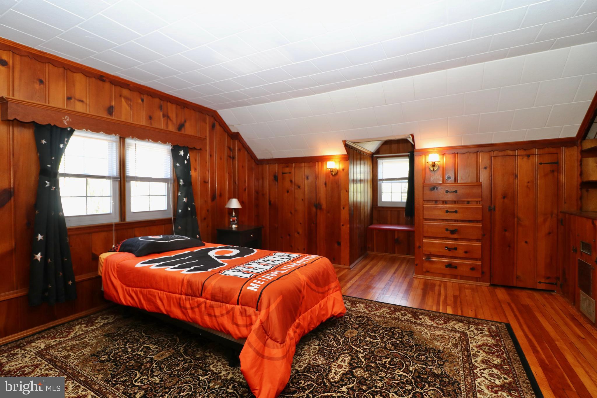 42 Barren Road Newtown Square, PA 19073 - Photo 23 of 36