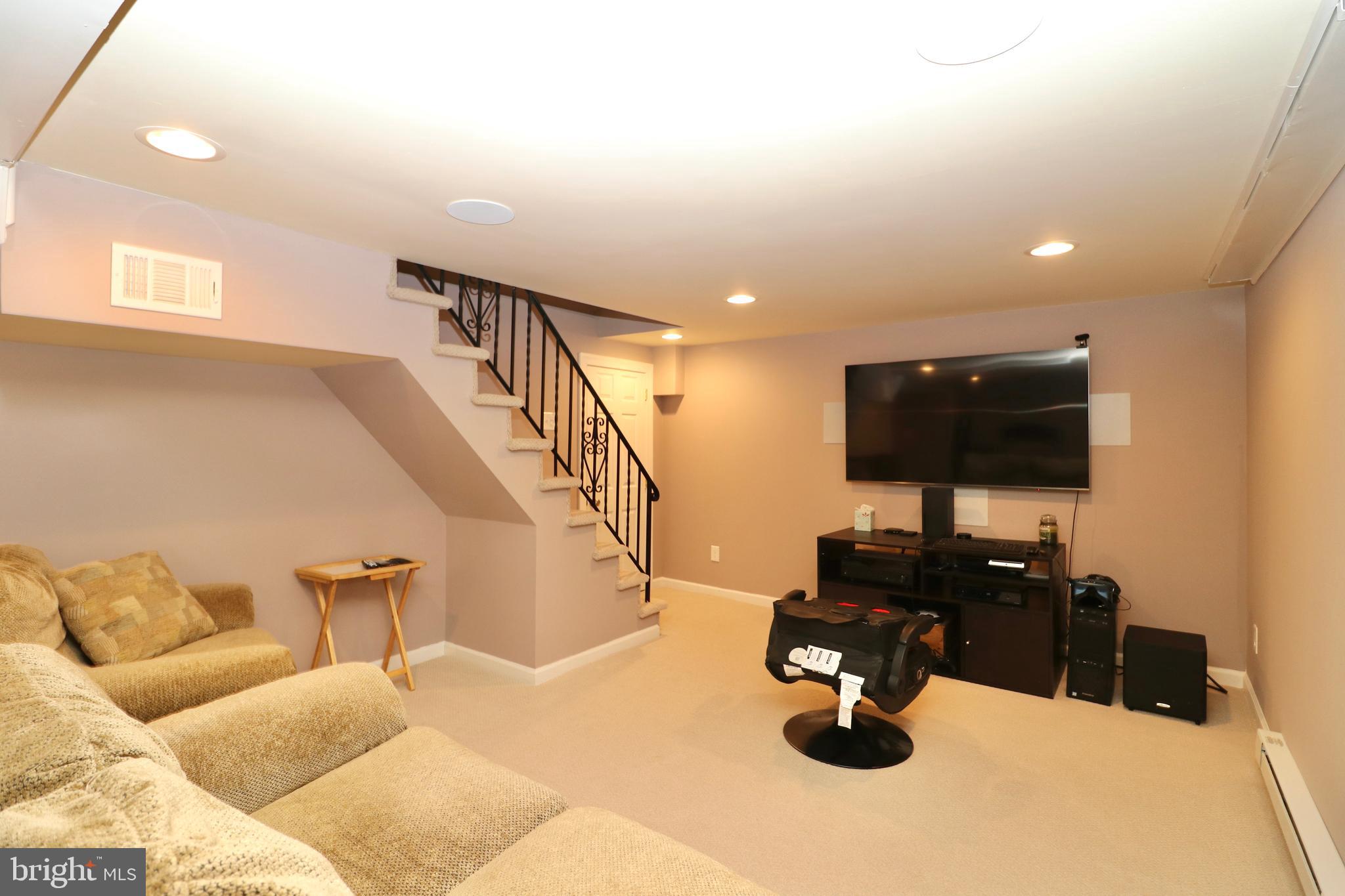 42 Barren Road Newtown Square, PA 19073 - Photo 24 of 36
