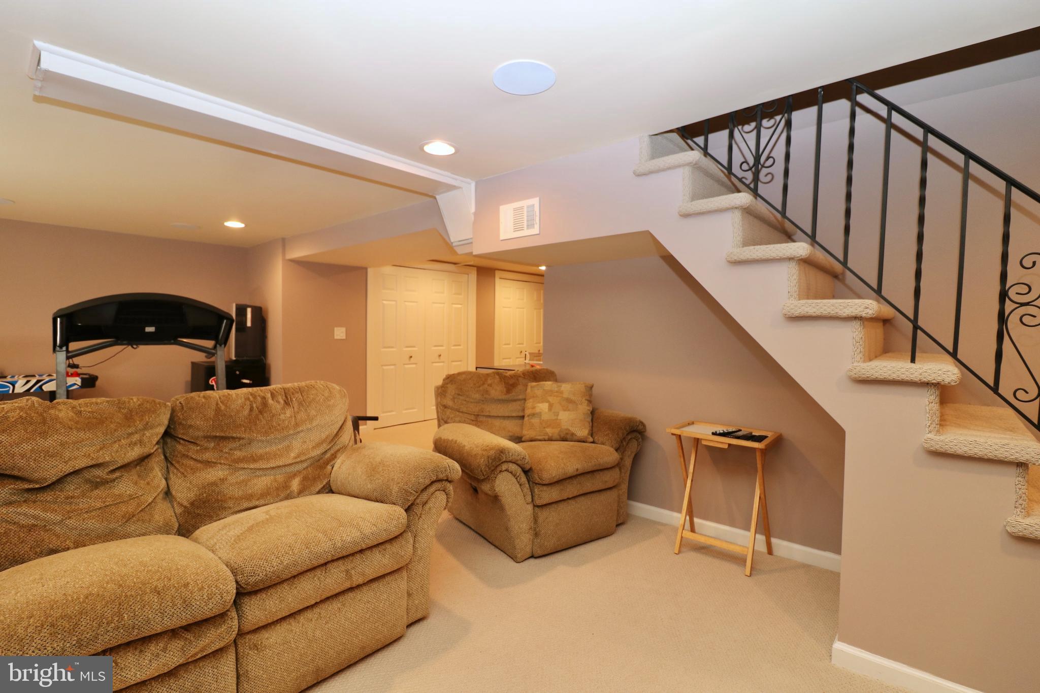 42 Barren Road Newtown Square, PA 19073 - Photo 26 of 36