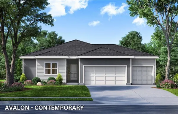 $584,950 | 832 Reed Drive, Raymore, MO 64083