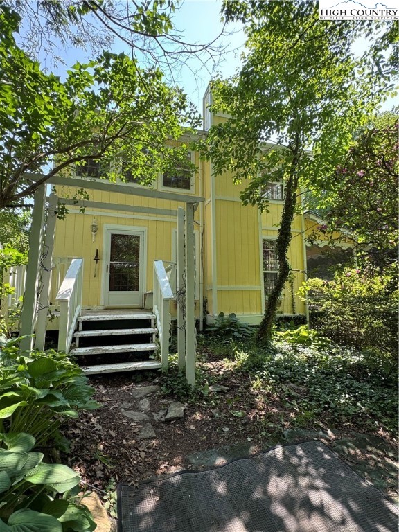 232 Cole Hollow Road Newland, NC 28657 - Photo 28 of 31 a view of a house with a yard