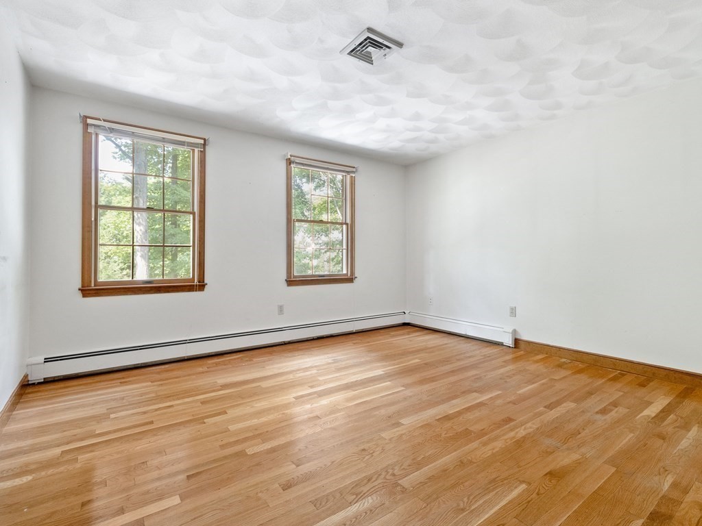 7 Garden Road Wellesley, MA 02481 - Photo 17 of 29