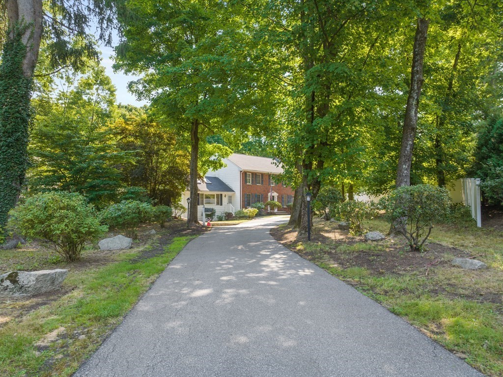 7 Garden Road Wellesley, MA 02481 - Photo 2 of 29