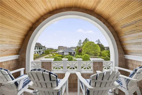 $4,950,000 | 20 Passpataug Avenue, Westerly, RI 02891