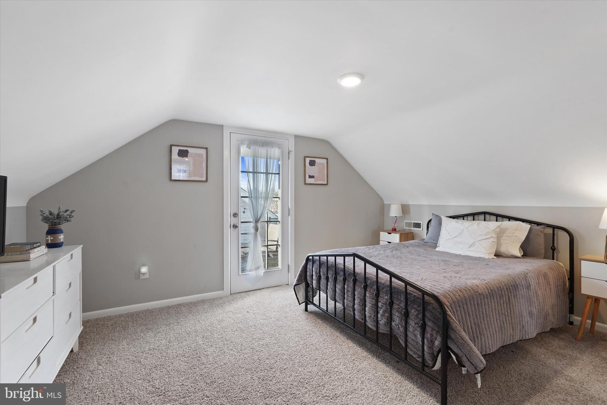 2810 Carlisle Road York, PA 17408 - Photo 15 of 29 Gallery Image 15
