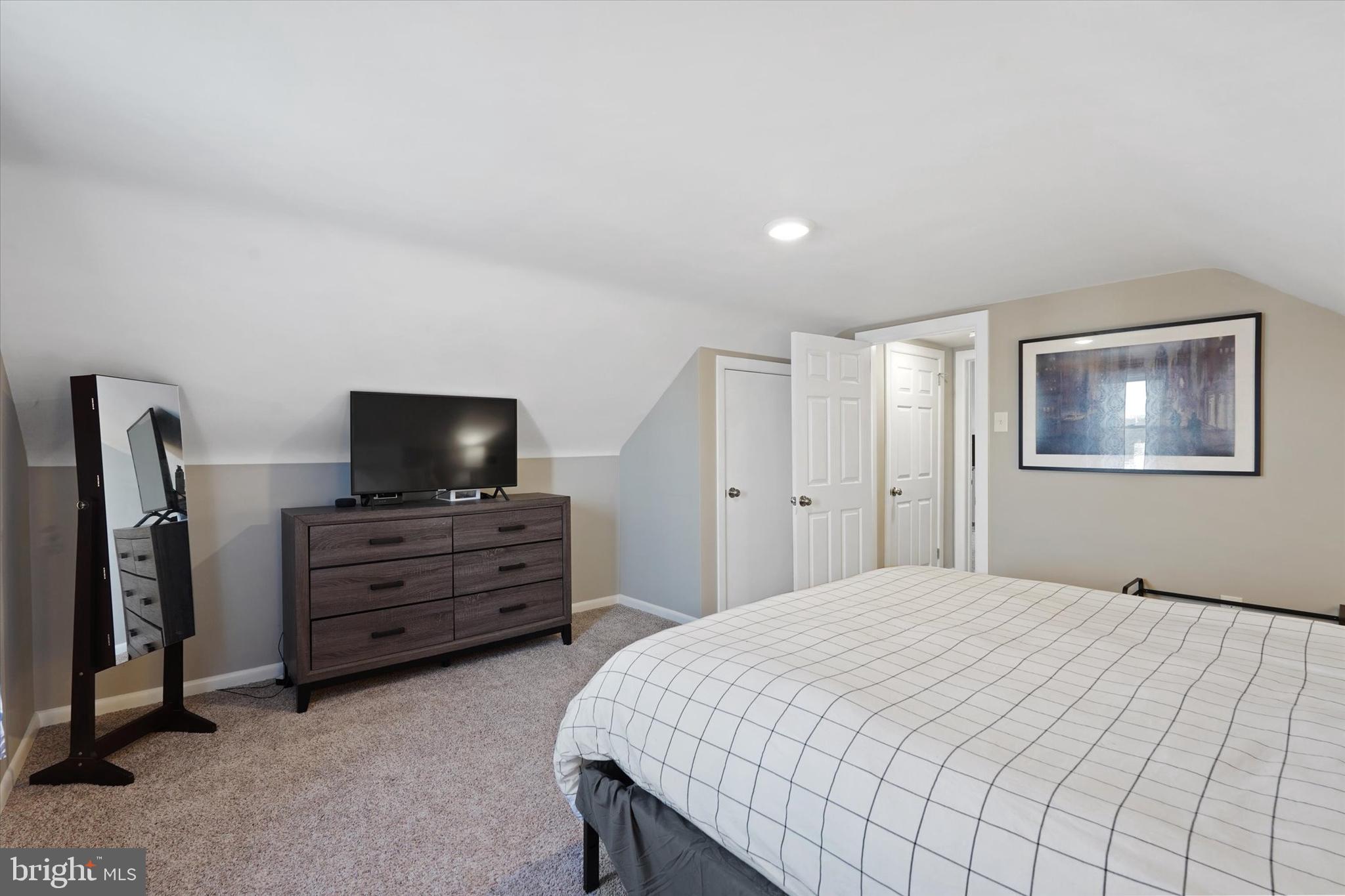 2810 Carlisle Road York, PA 17408 - Photo 20 of 29 Gallery Image 20