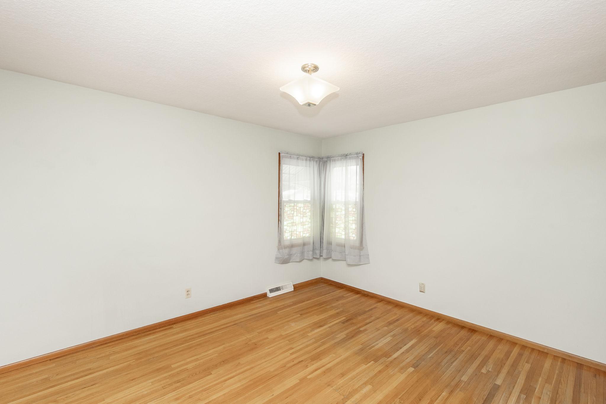 1506 15th Street South Fargo, ND 58103 - Photo 13 of 57