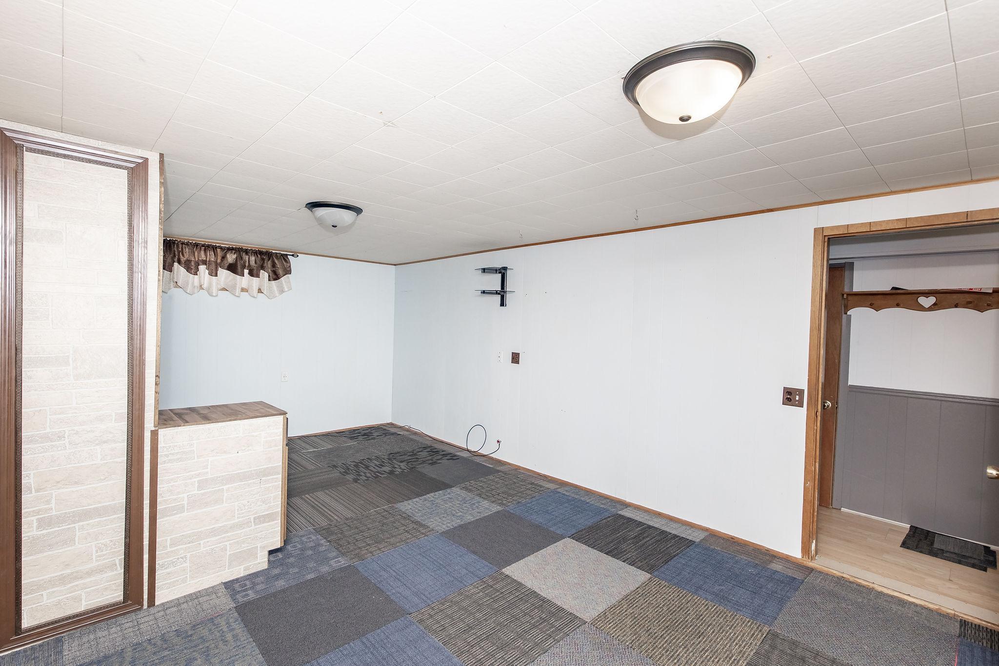 1506 15th Street South Fargo, ND 58103 - Photo 34 of 57