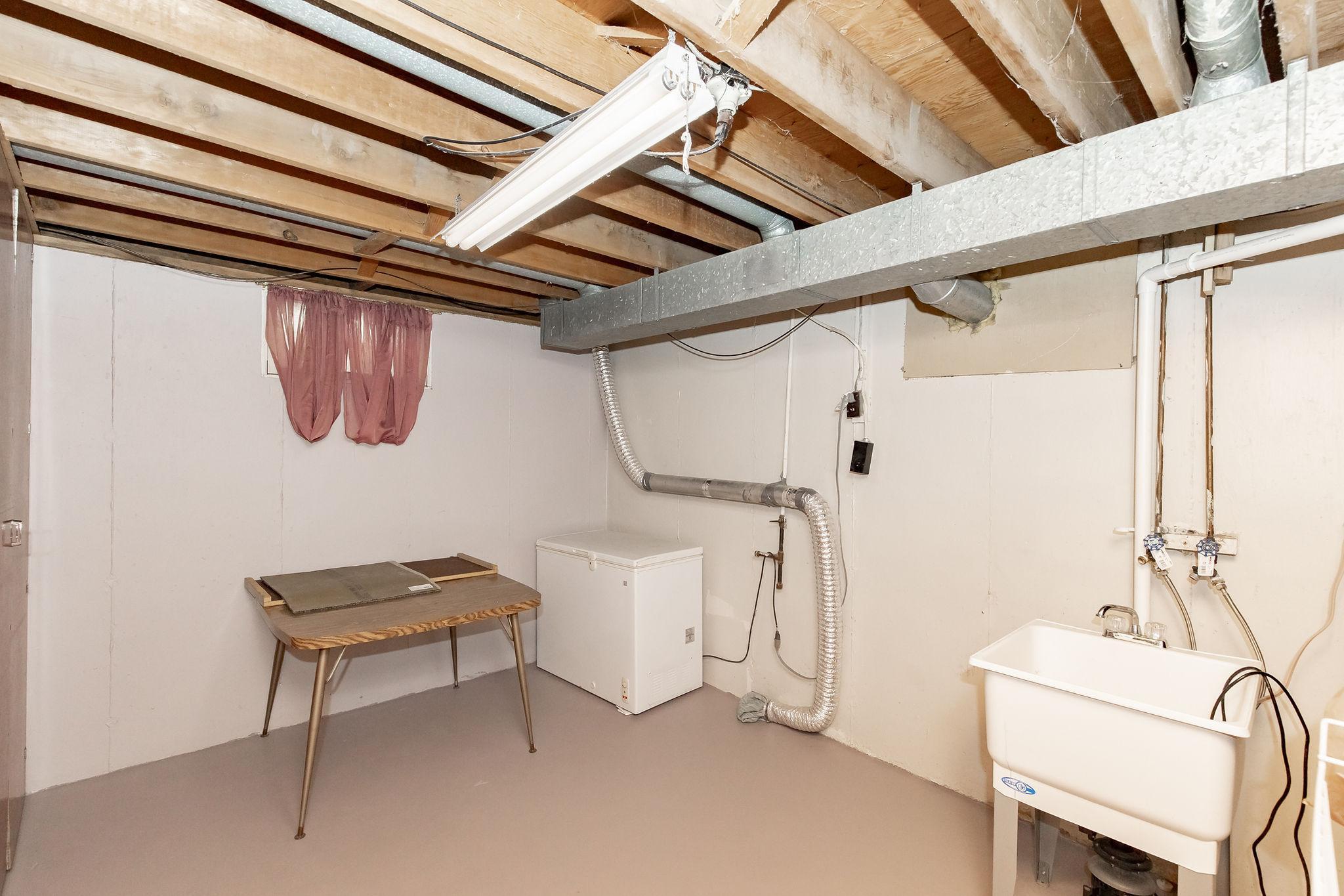 1506 15th Street South Fargo, ND 58103 - Photo 39 of 57