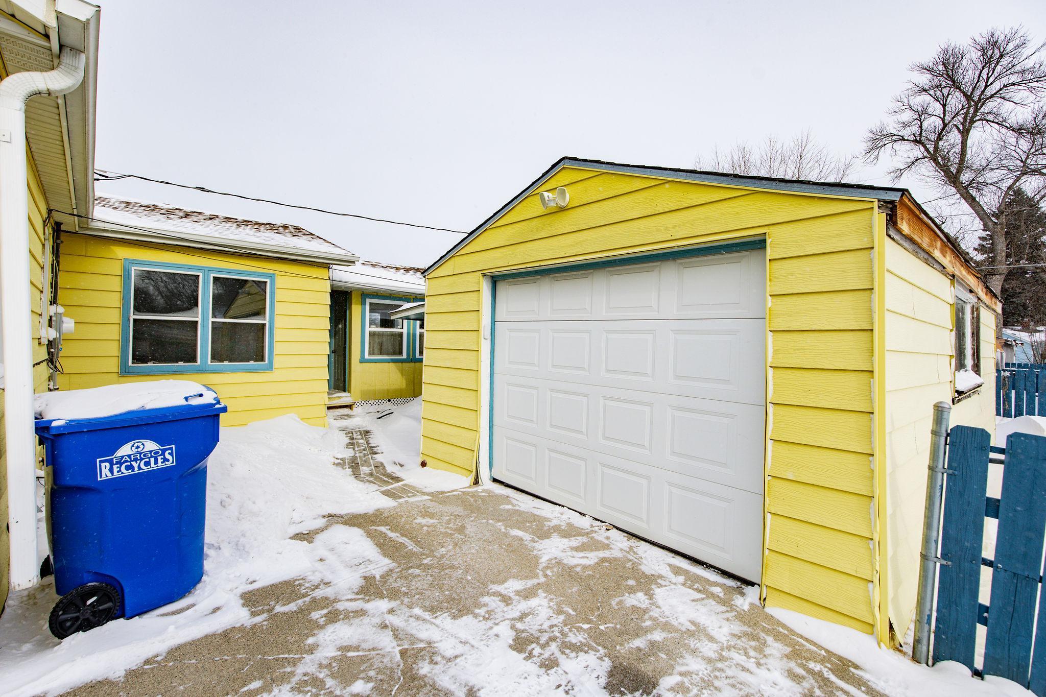 1506 15th Street South Fargo, ND 58103 - Photo 42 of 57