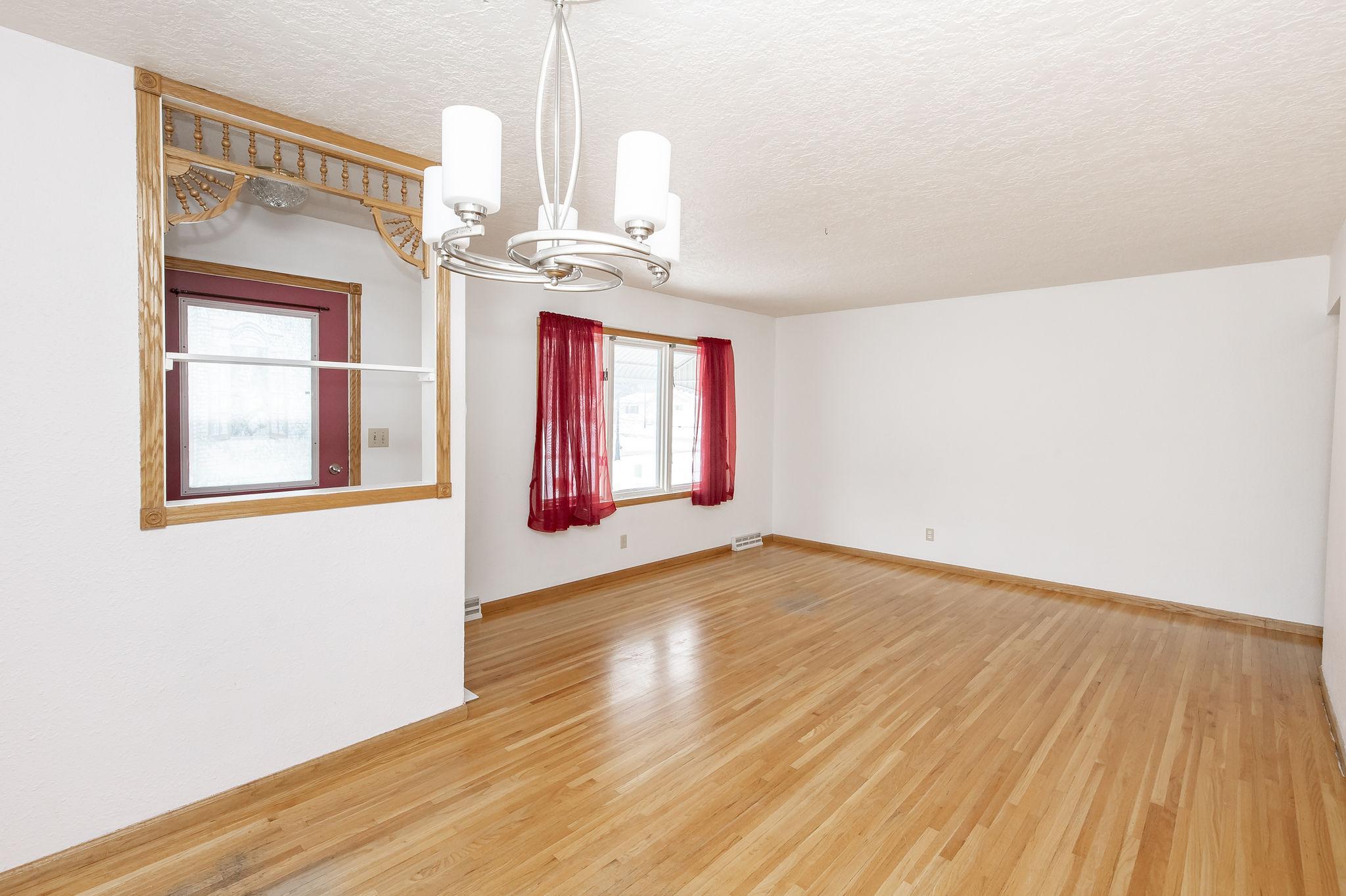 1506 15th Street South Fargo, ND 58103 - Photo 6 of 57