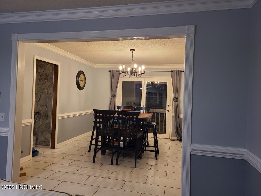 653 Shipp Road Clinton, NC 28328 - Photo 21 of 37 Dining Room