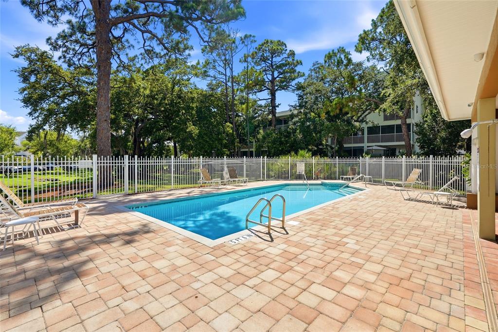 9824 Indian Key Trail, Unit 80 Seminole, FL 33776 - Photo 35 of 37