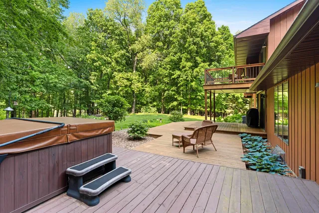 $864,900 | 4331 Pittco Road, Green Bay, WI 54313