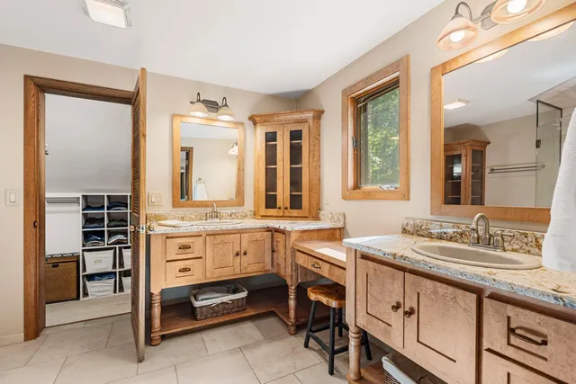 $864,900 | 4331 Pittco Road, Green Bay, WI 54313