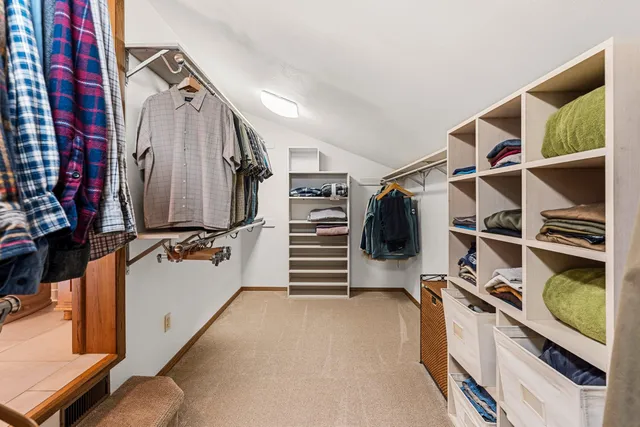 $864,900 | 4331 Pittco Road, Green Bay, WI 54313