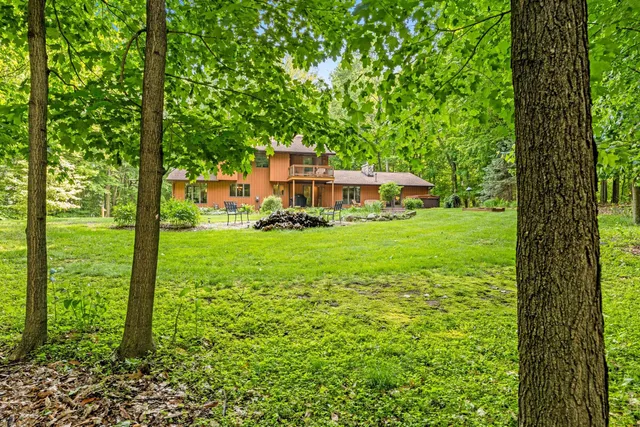 $864,900 | 4331 Pittco Road, Green Bay, WI 54313