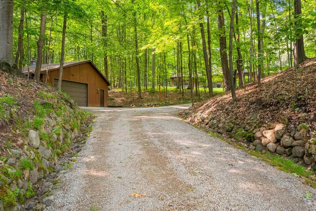 $864,900 | 4331 Pittco Road, Green Bay, WI 54313