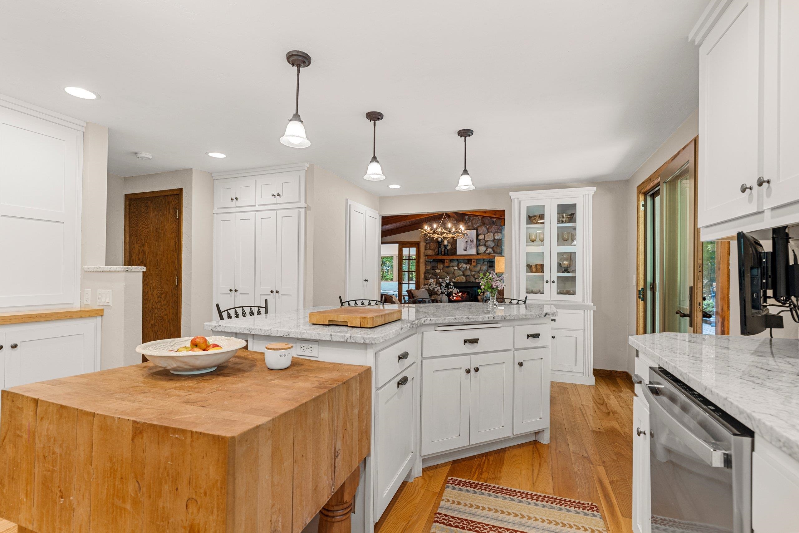 4331 Pittco Road Green Bay, WI 54313 - Photo 7 of 86