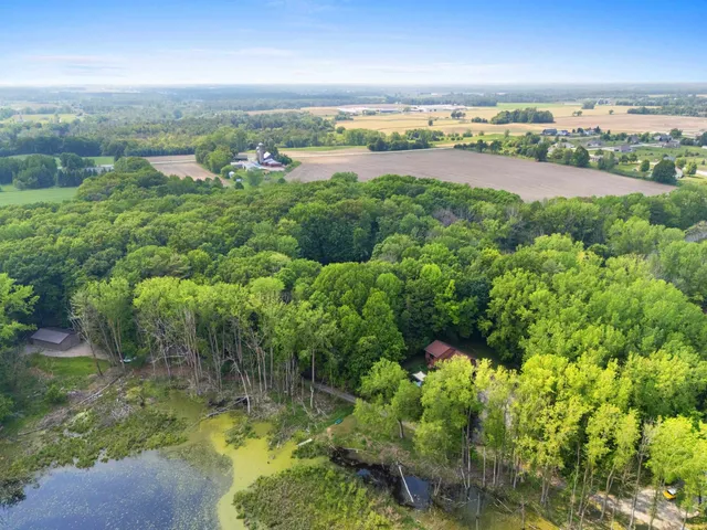 $864,900 | 4331 Pittco Road, Green Bay, WI 54313