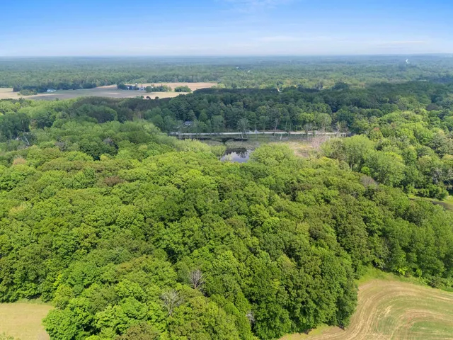 $864,900 | 4331 Pittco Road, Green Bay, WI 54313