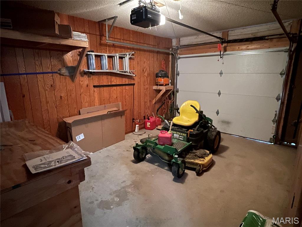 301 Roberts Street Iberia, MO 65486 - Photo 24 of 27