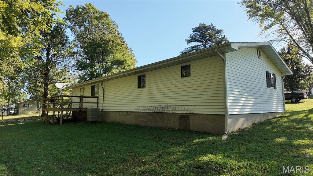 301 Roberts Street Iberia, MO 65486 - Photo 26 of 27