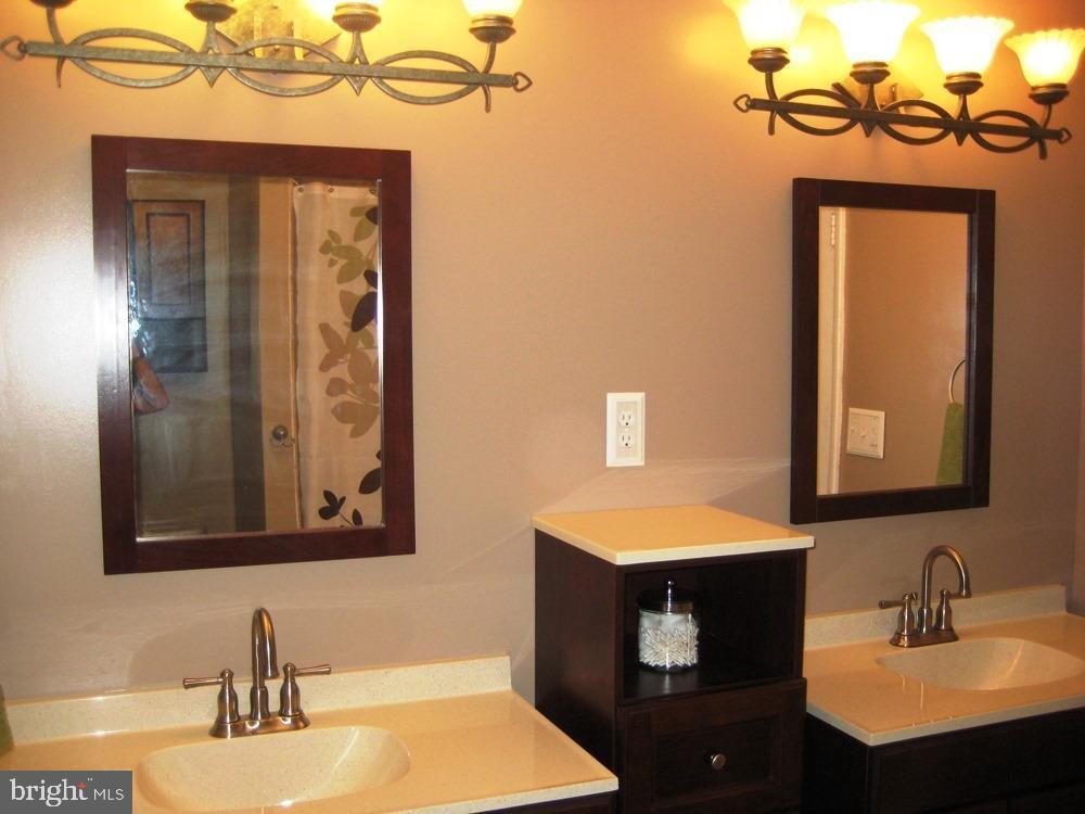 1310 Sandhill Road Lebanon, PA 17046 - Photo 16 of 37 Gallery Image 16