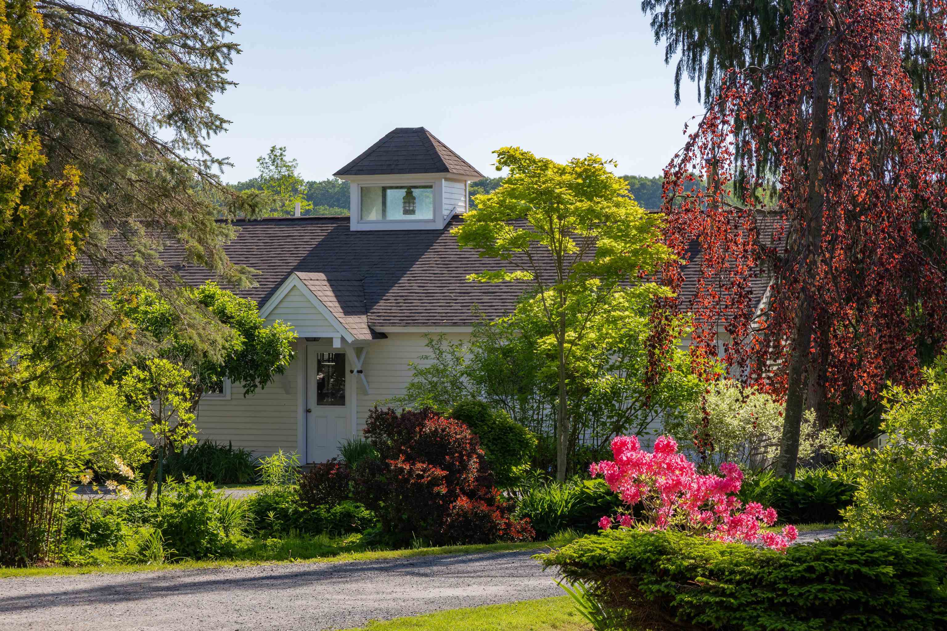 581 Whalley Road Charlotte, VT 05445 - Photo 23 of 37