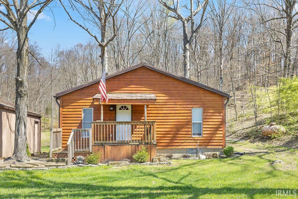 193 Mt Liberty Road Nashville, IN 47448 - Photo 3 of 28