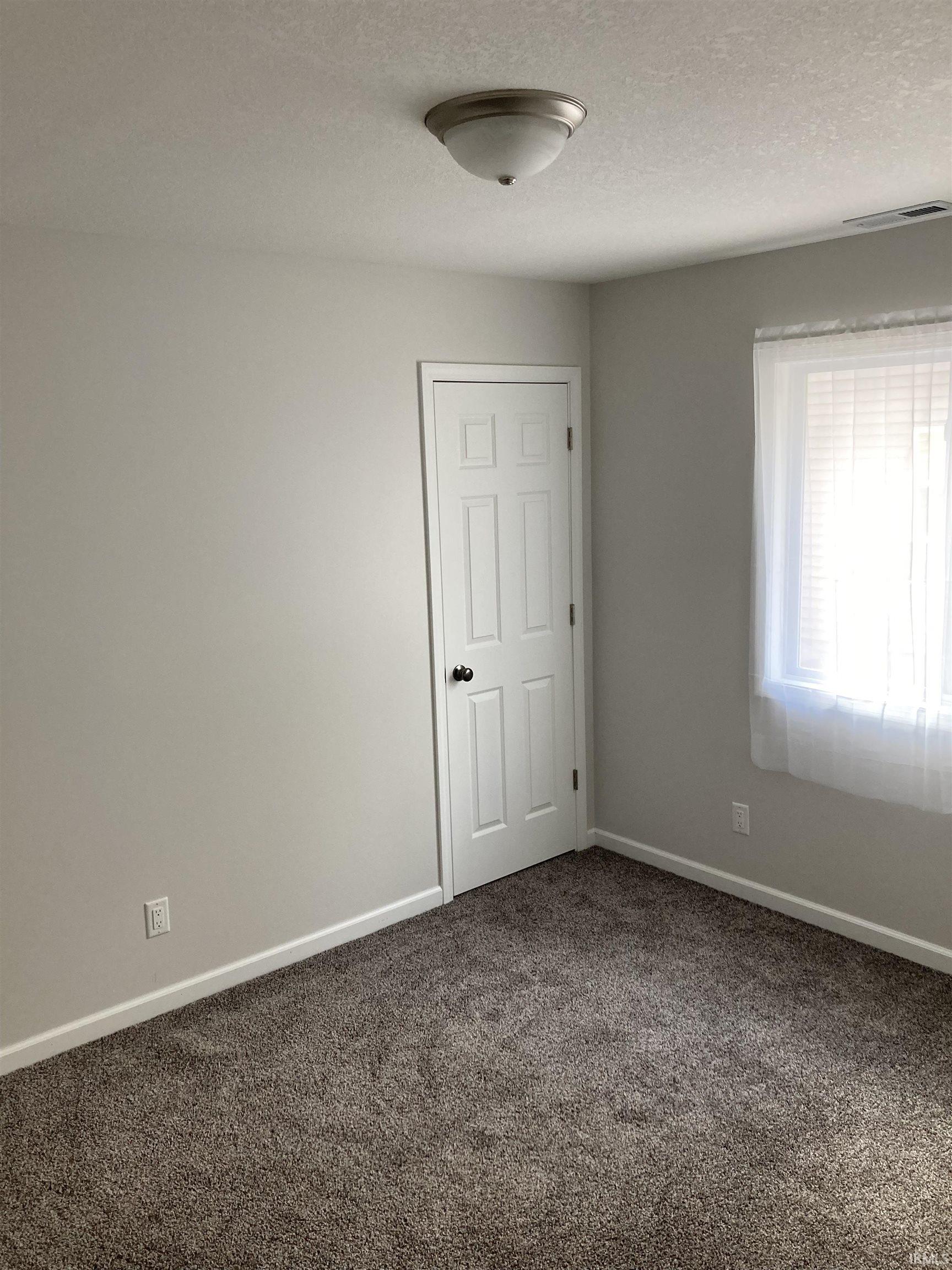 709 Schirmeyer Street Decatur, IN 46733 - Photo 10 of 14