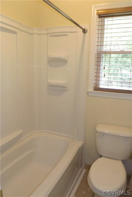 13104 Middlebrook Road Chester, VA 23831 - Photo 9 of 22 The Upper Level Bathroom has a newer tub