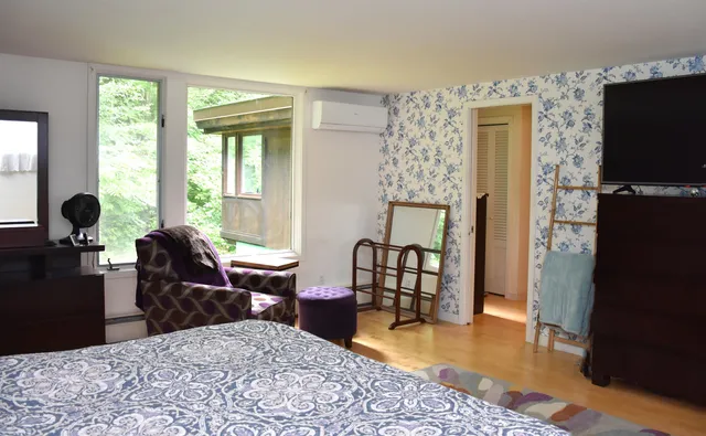 $399,000 | 26 Woodland Drive, Barre, VT 05641