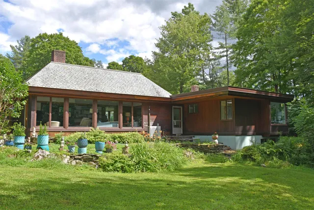 $399,000 | 26 Woodland Drive, Barre, VT 05641
