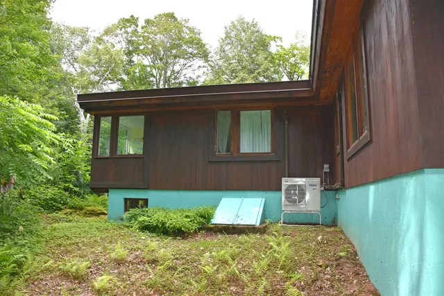 $399,000 | 26 Woodland Drive, Barre, VT 05641