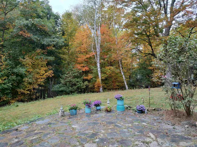 $399,000 | 26 Woodland Drive, Barre, VT 05641