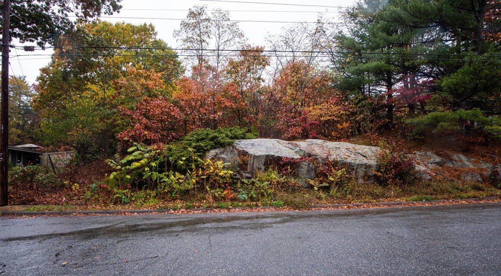 15 Melch Road Lynnfield, MA 01940 - Photo 6 of 9 Gallery Image 6