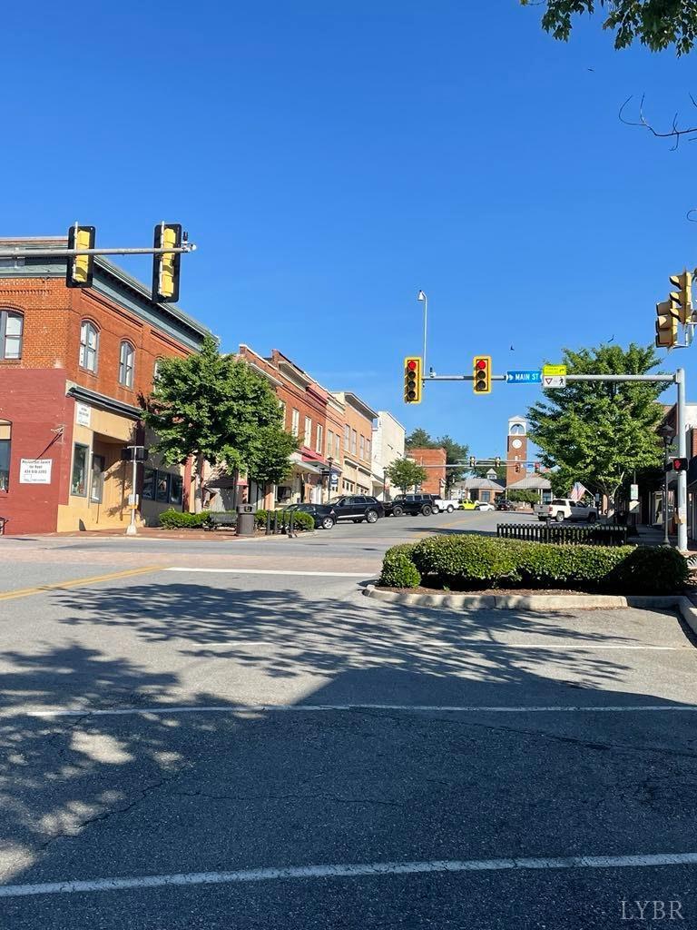 4-lot Broad Street Altavista, VA 24517 - Photo 4 of 6 a view of street with houses