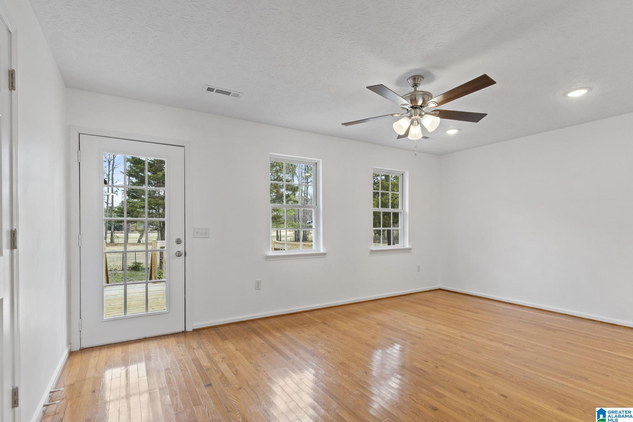 615 Maple Street Clanton, AL 35045 - Photo 32 of 47