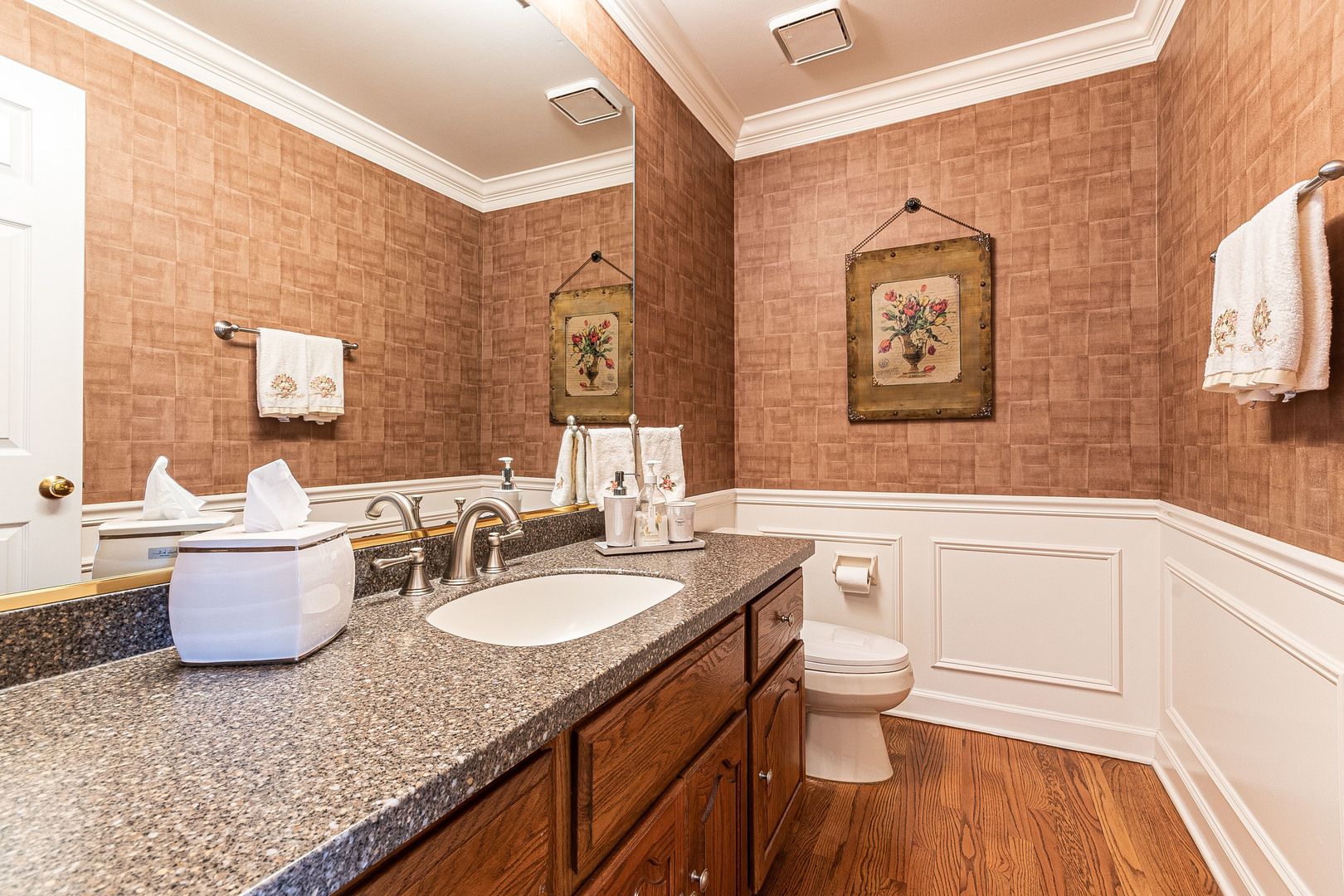5243 Hilltop Road Long Grove, IL 60047 - Photo 13 of 27