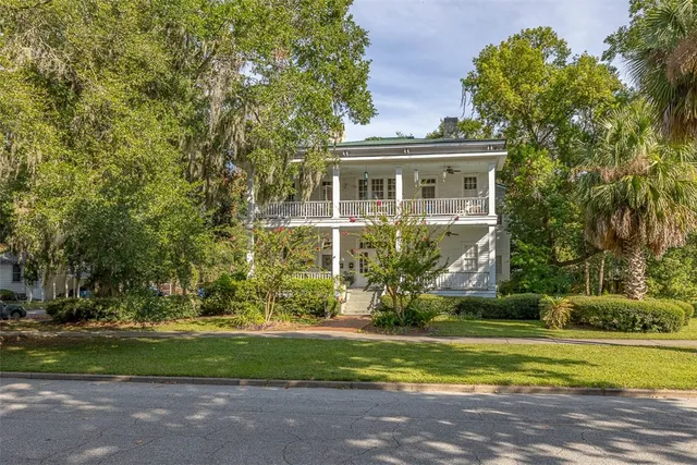 $910,000 | 501 Dartmouth Street, Brunswick, GA 31520