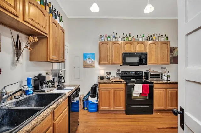 $910,000 | 501 Dartmouth Street, Brunswick, GA 31520