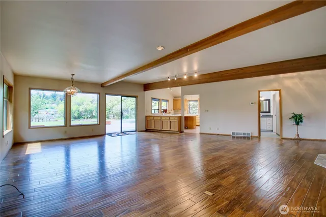 $895,000 | 132 Lummi Drive, La Conner, WA 98257