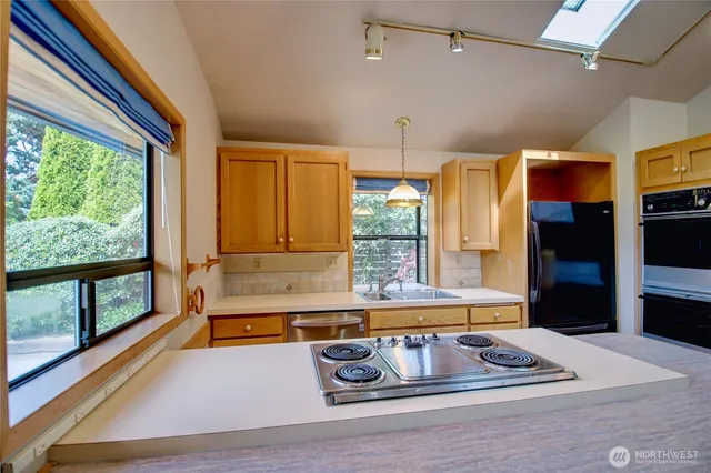 $895,000 | 132 Lummi Drive, La Conner, WA 98257