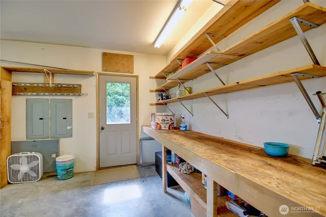 $895,000 | 132 Lummi Drive, La Conner, WA 98257