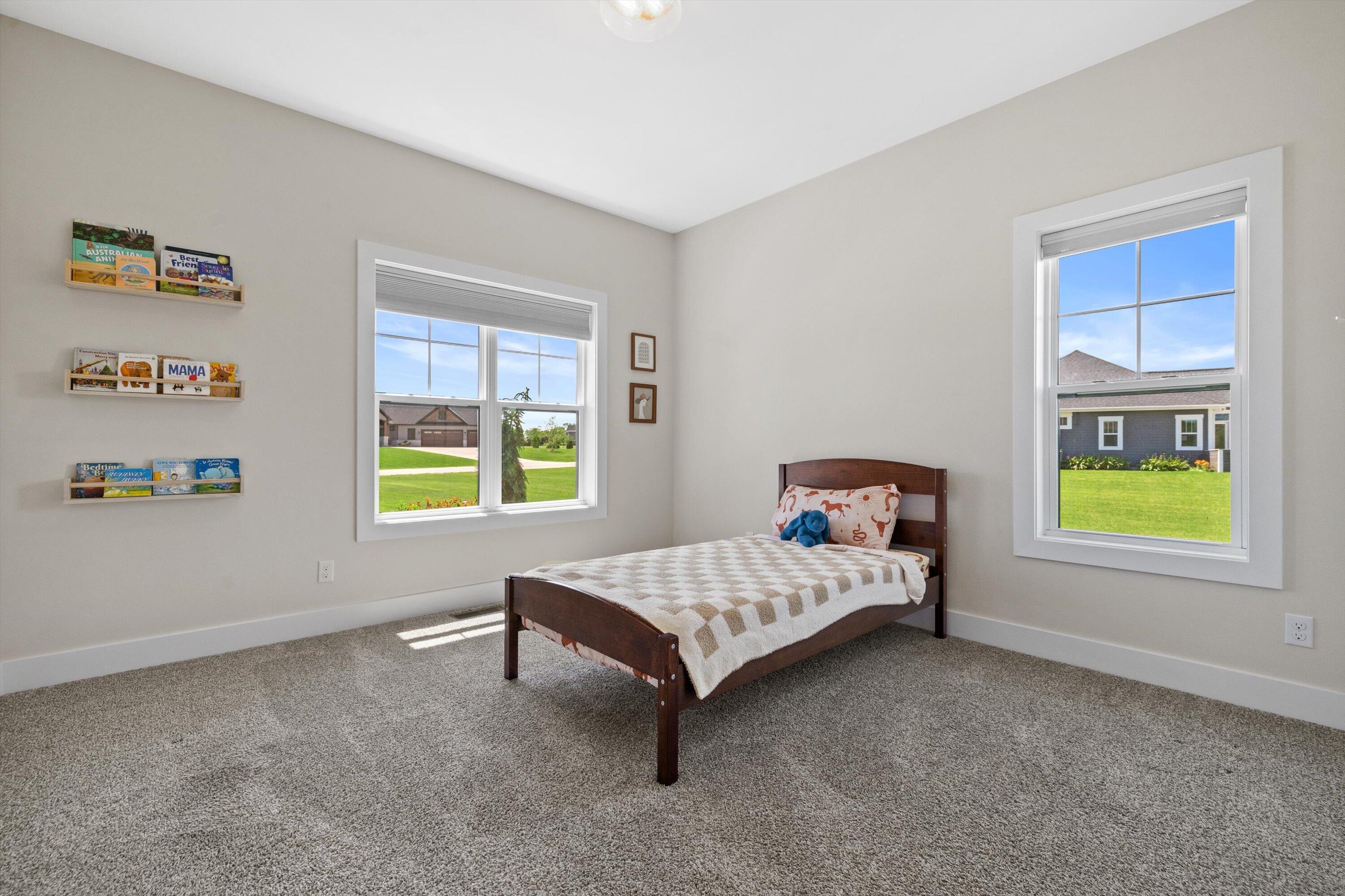 S86-w34670 Knoll Road Eagle, WI 53119 - Photo 31 of 90 Bedroom 2