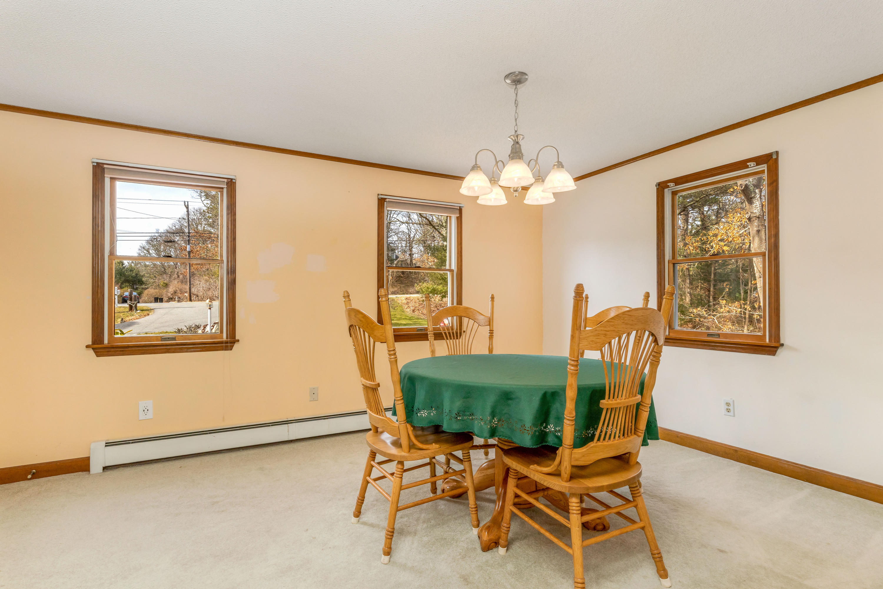 451 County Road Pocasset, MA 02559 - Photo 10 of 35 451CouLR-11