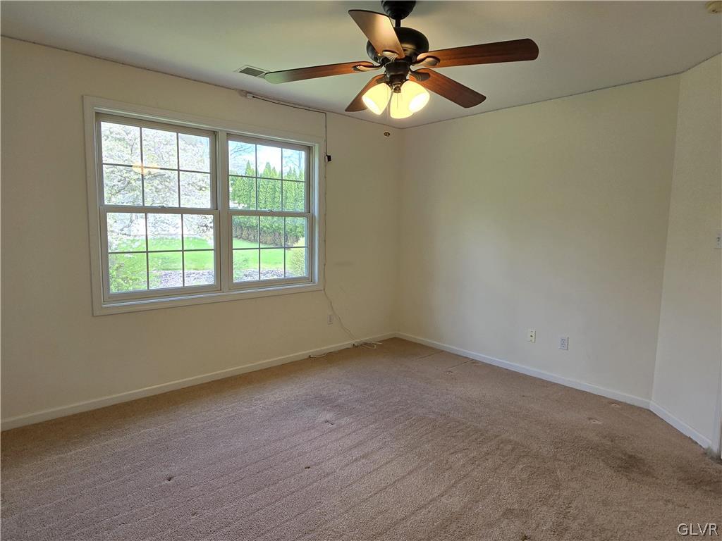 5701 Geissinger Road Zionsville, PA 18092 - Photo 17 of 36 Gallery Image 17