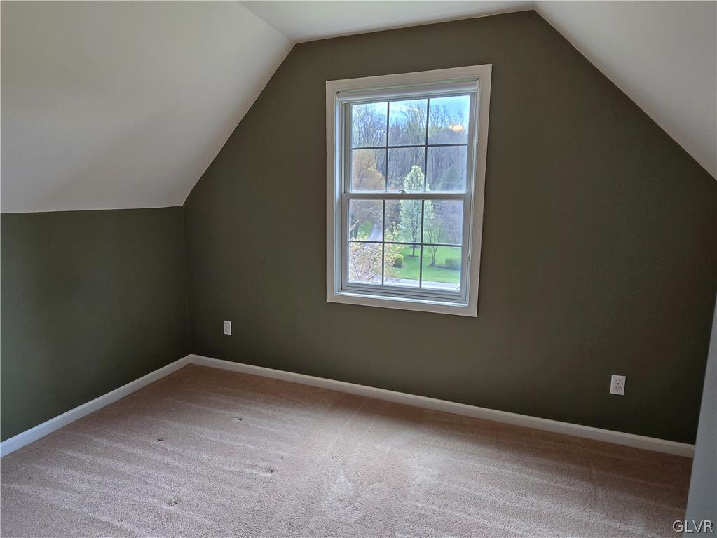 5701 Geissinger Road Zionsville, PA 18092 - Photo 21 of 36 Gallery Image 21