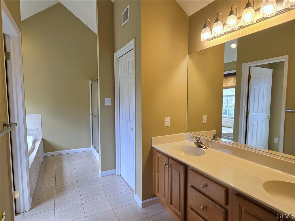 5701 Geissinger Road Zionsville, PA 18092 - Photo 22 of 36 Gallery Image 22